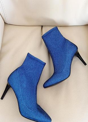 Стильні 40-ї чоботи напівчоботи & other stories ❤️