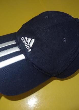 Оригинальная кепка adidas