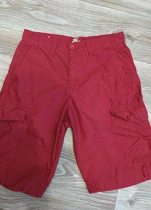 Крассные тоненькие шорты с карманами по бокам1 фото