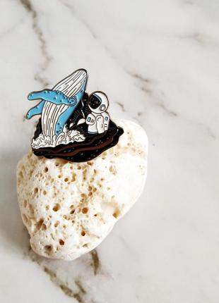Бесплатная доставка кит киты астронавт море брошь пины значки pins значок брошки