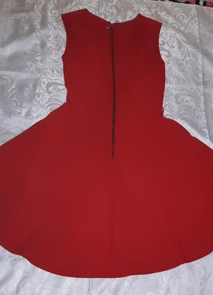 Ярко- красное нарядное платье от keїкеї,размер 402 фото