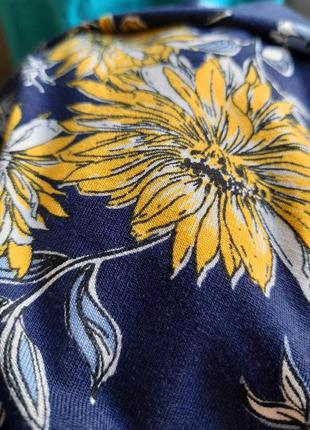 Шикарная летняя блуза с цветочным принтом большого размера9 фото