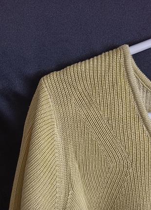 Футболка жіноча