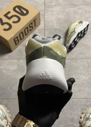 🔥 кросівки adidas yeezy boost 700 v3 green white.7 фото