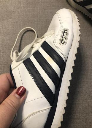 Хорошие кроссовки adidas neo7 фото