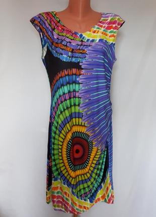 Яркое эксклюзивное трикотажное платье  dresses unlimited ( размер 42-44)1 фото