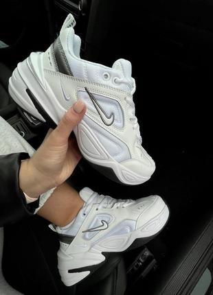 Кросівки жіночі nike m2k