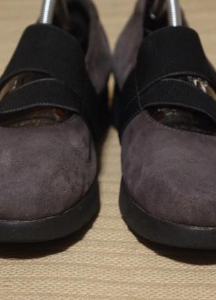 Отменные неформальные замшевые туфли дымчатого цвета clarks artisan англия 41 1/2 р.2 фото