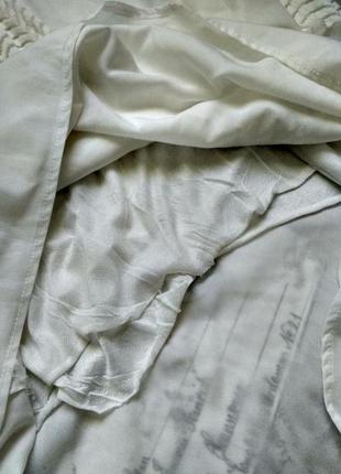 Роскошная удлиненная блуза с обьемными кружевными рукавами4 фото