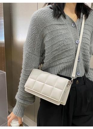 Сумка сумочка компактна "шоколадка" в клітинку біла стильна модна нова2 фото