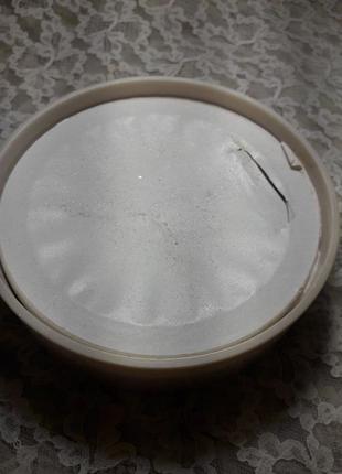 Винтажный ароматизированный тальк marks & spencer magnolia body dusting powder with puff3 фото