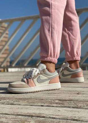 Женские кроссовки nike air jordan 1 low pink grey  36-38-39-40-412 фото