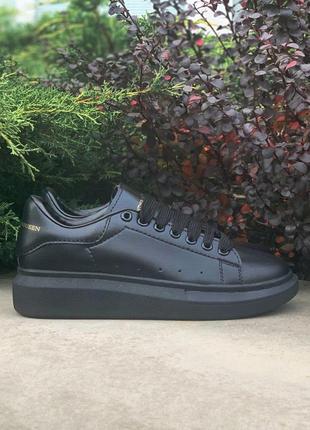 Alexander mcqueen oversized sneakers all black кросівки, кеди кросівки жіночі кеді2 фото