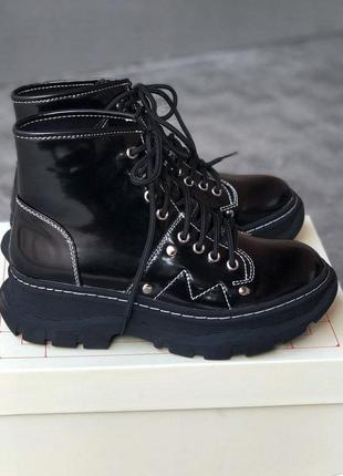 Mcqueen ankle boots black ботинки черевики жіночі2 фото