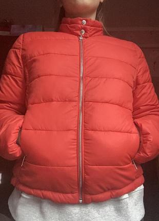 Куртка bershka красная7 фото
