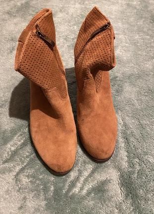 Vince camuto черевики