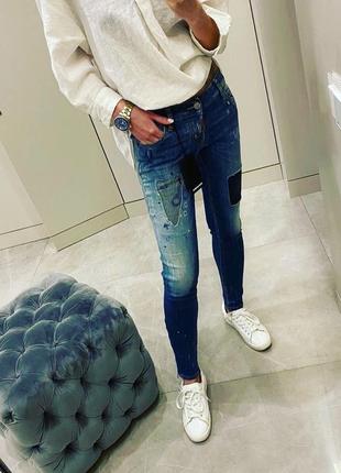 Джинсы dsquared23 фото