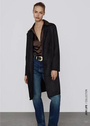 Плащ тренч  zara из искуственной замши  размерl