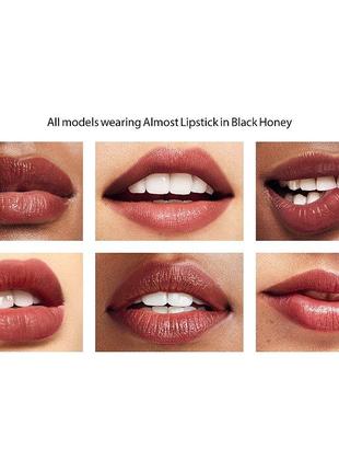 Бальзам помада для губ clinique almost lipstick блеск black honey2 фото