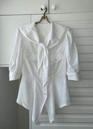 Винтаж.белая блуза с большими рукавами и воротником на пуговицах2 фото