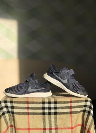 Детские кроссовки nike revolution2 фото