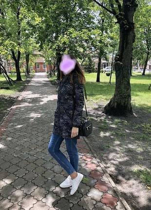 Легка весняна куртка парку