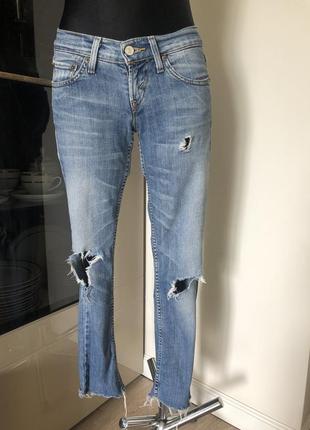 Джинсы levi’s 524 p.0