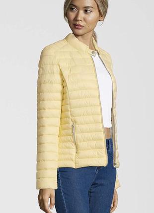 Легкая стёганная куртка лимонного 🍋 цвета frieda&freddies.2 фото