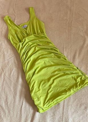 Светло-салатовое платье от oh polly3 фото