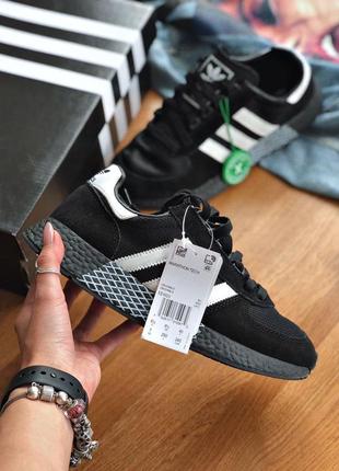 Мужские стильные весенние кроссовки adidas marathon tech black1 фото