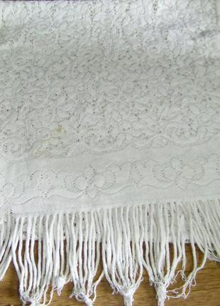 Белый ажурный хлопковый шарф с бахромой4 фото