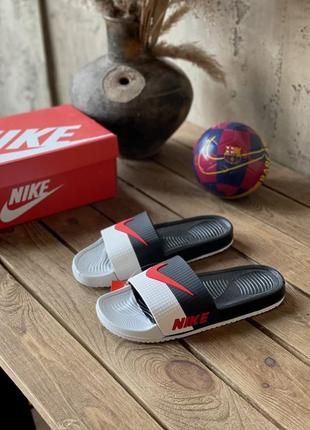 Шльопанці / кросівок nike4 фото