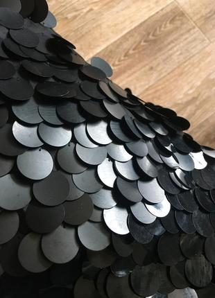 Платье в черные пайетки, с шифоновой юбкой ассиметрия4 фото
