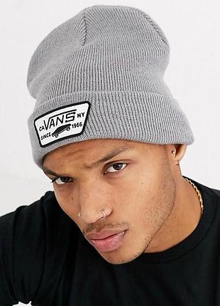 Стильная унисекс шапка с большим лого vans milford beanie in heather gray