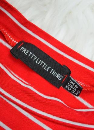 Футболка топ красная в полоску с вышитой надписью prettlittlething5 фото