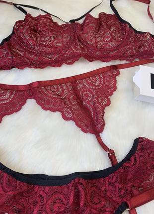 Шикарный бордовый марсаловый комплект нижнего белья ручной работы с поясом для чулок3 фото
