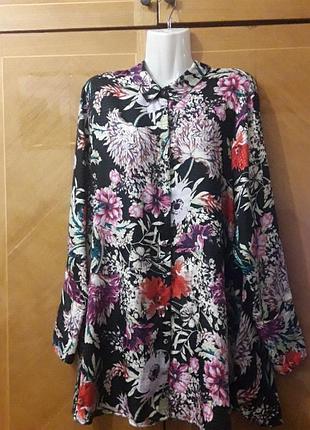 Красивая блузка рубашка в цветах р.20 от marks &amp;spencer