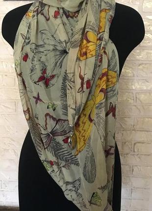 Легкий шарф з метеликами