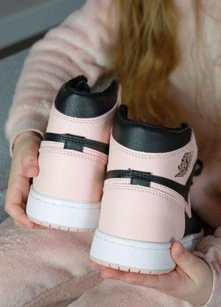 Высокие женские кроссовки nike air jordan 1 black pink розовые (36-40)2 фото