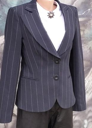 Стильный деловой пиджак шерсть в полоску бренд оригинал полосатый блейзер