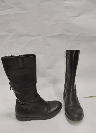 Чорні високі чобітки для дівчинки3 фото