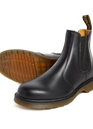 Челси dr. martens 2976 black smooth