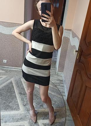Платье