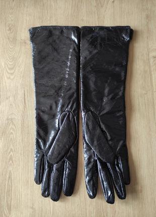 Шикарные высокие женские  кожаные лаковые перчатки со стеганым верхом, р.s2 фото