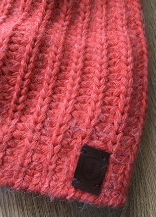 Шапка 3