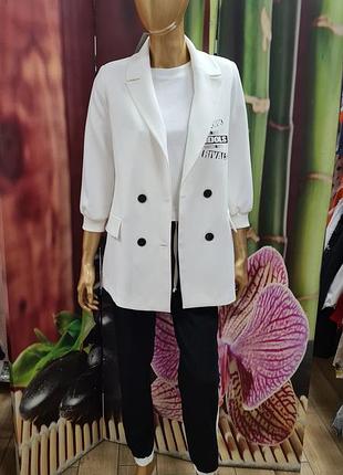 Шикарний костюм sogo