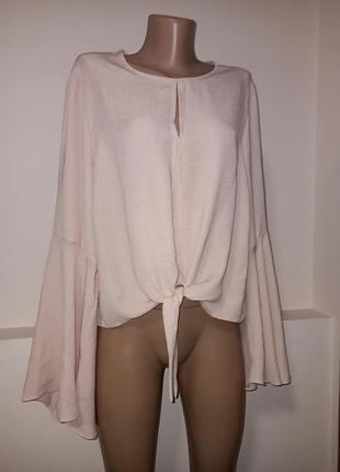 Очень красивая и крутая блузка с длинным рукавом от new look!!