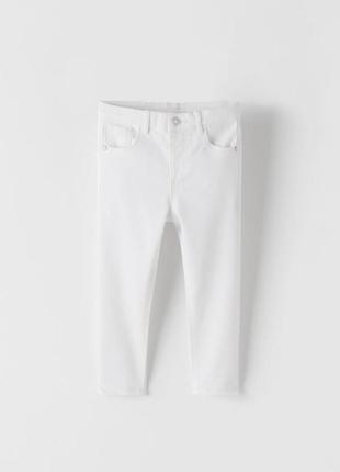 Базовые джинсы облегающего кроя zara рост 92см, 98см, 104см.