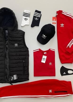 Набор 8в1 adidas: жилетка-свитшот-штаны-футболка-кепка-маска-носки 2 пары