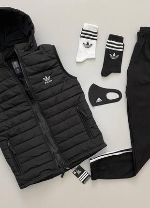 Набор adidas: жилет/куртка-штаны-носки 2 пары